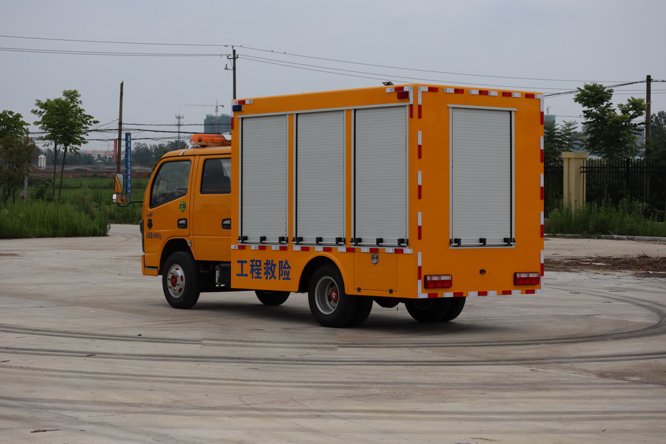 东风多利卡工程救险车/排涝车