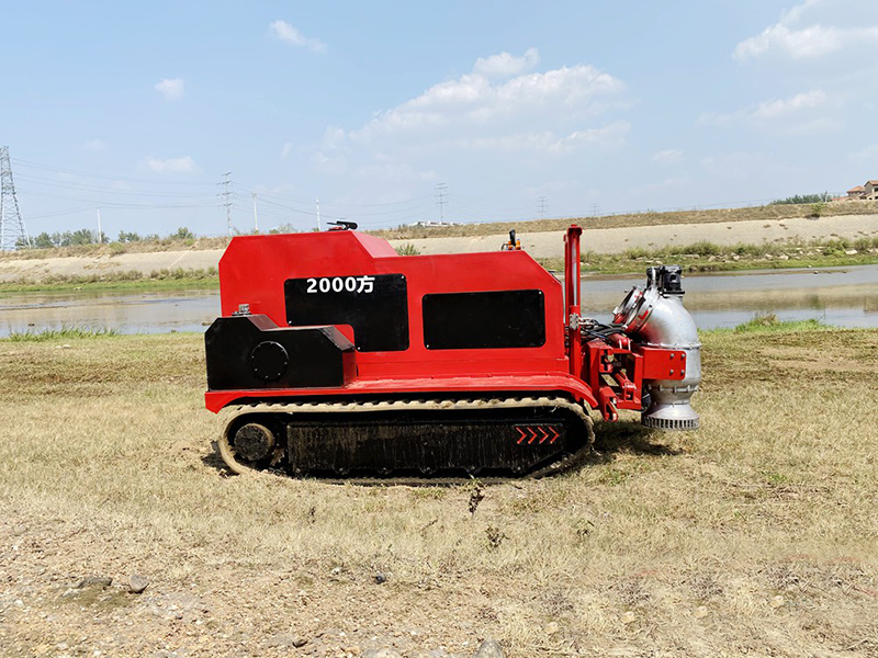 自带动力履带式消防供排水机器人